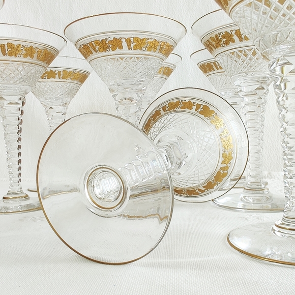 Val St Lambert Cut Crystal Martini Glass Stemware, Set of 9, Gold Gilt Grapevine - Picture 9 of 14